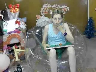 skinnyteen on CamSoda