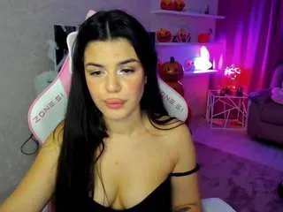 snowingwinter on CamSoda