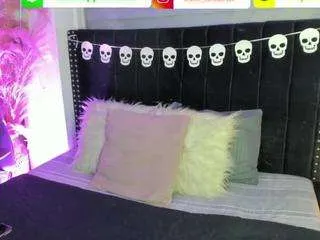 Offline sofiia-rubb on CamSoda