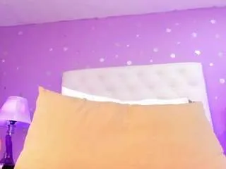 Offline sophia-models on CamSoda