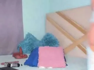 sophie-sweett on CamSoda