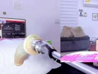 Offline sorayadavis on CamSoda