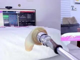 Offline sorayadavis on CamSoda