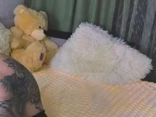 sweeet-barbie on CamSoda 