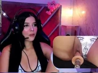 sweetiecloe from CamSoda
