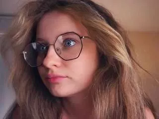 Offline synnegrindle on CamSoda