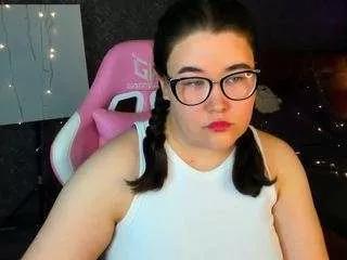 tara-torres from CamSoda