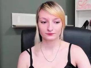 tastyblair from CamSoda