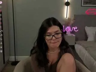 Offline thanhklopfenstein on CamSoda