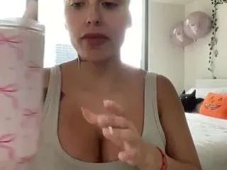 Offline theofficalegypt1 on CamSoda