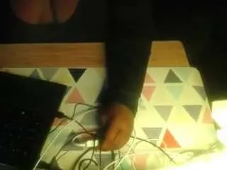 Offline tierrahenri on CamSoda