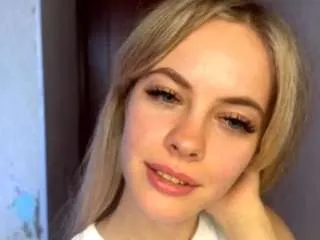 Offline trudycaponi on CamSoda