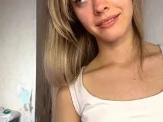 Offline trudycaponi on CamSoda