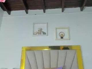 Offline vahiolet-fuentes1 on CamSoda