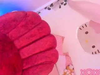 Offline valeri-doll-xxx on CamSoda