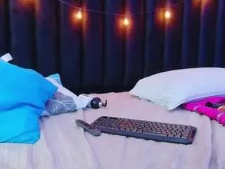 Offline valkiria-moore on CamSoda