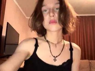 Offline victorianguyen on CamSoda