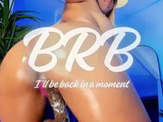 xiaphoenix on CamSoda