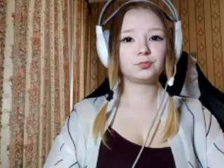 Offline xuanheltsley on CamSoda