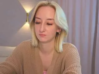 Freechat yeah-i-want on CamSoda