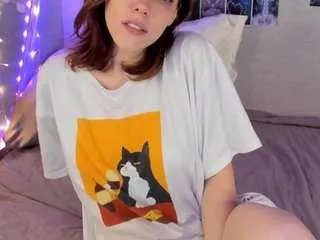 yunapeace on CamSoda