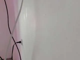 Offline zairarose on CamSoda