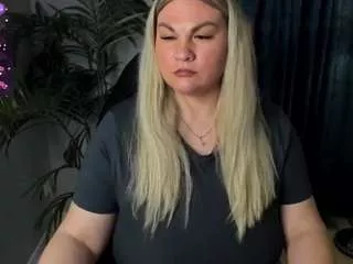 Offline zenapallmer on CamSoda