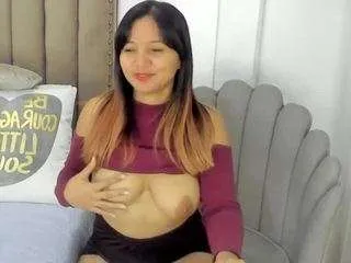 Freechat zusan-king on CamSoda