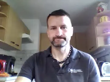 Offline 20x5cmgermanlongdong on Chaturbate