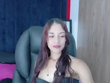 24isabella on Chaturbate