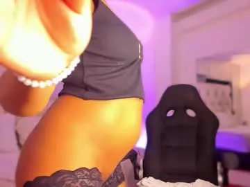 Offline _curly_girl_ on Chaturbate