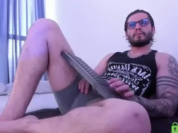 Offline _elon_coxx_ on Chaturbate