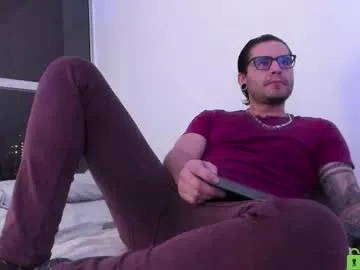 Offline _elon_coxx_ on Chaturbate