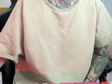 _feralberry__ on Chaturbate