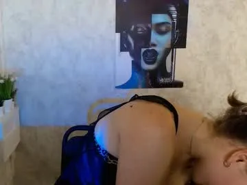 _julianaini_ on Chaturbate