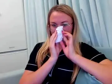 Offline _miss_eva_ on Chaturbate