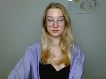 abbymoore__ on Chaturbate