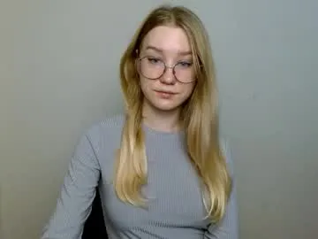 abbymoore__ on Chaturbate