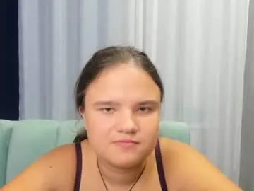 Offline adelecruzz on Chaturbate