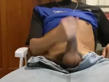 Offline aelucius on Chaturbate