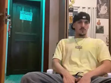 Offline aelucius on Chaturbate