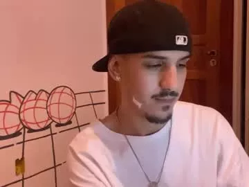 Offline aelucius on Chaturbate