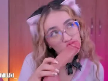 Offline alejamillan1 on Chaturbate