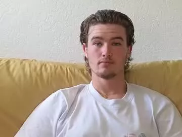 Offline alex83530 on Chaturbate