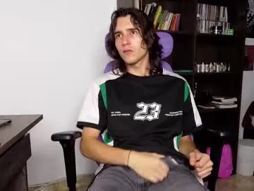 Freechat alex_connorr on Chaturbate