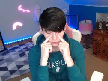 alfiegreenxxx on Chaturbate