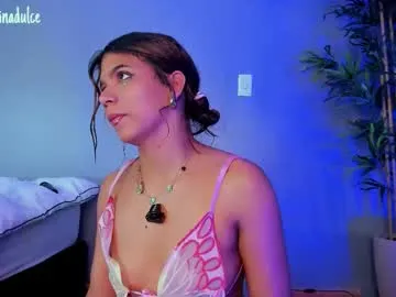 Offline alinasweett_ on Chaturbate