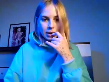 Private alismoona on Chaturbate