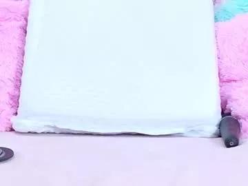 alliciakim from Chaturbate