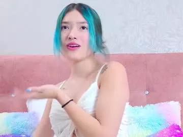 alliciakim from Chaturbate